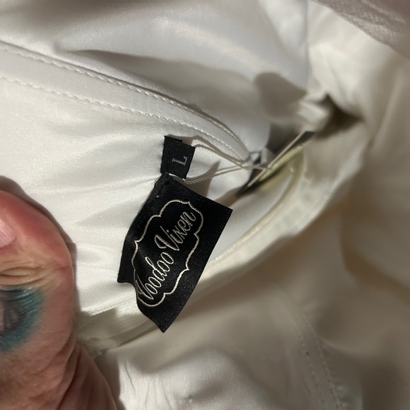 Voodoo Vixen Betsy Bridal Tulle and Pearl Tea length Dress - Picture 6 of 7